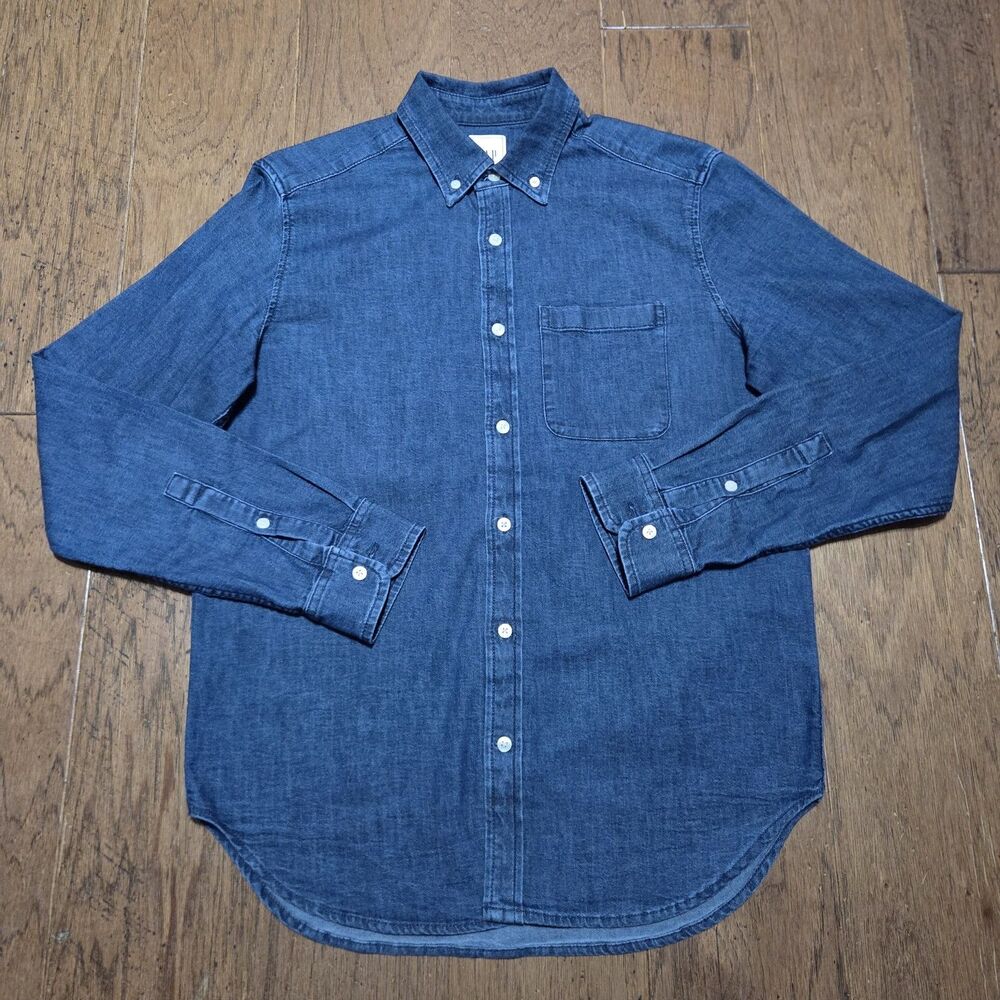 Gap Denim Shirt Mens Size S Blue Button Down Long Sleeve Cotton Indigo